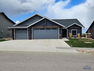 7994 Brooks Loop, Spearfish, SD 57783