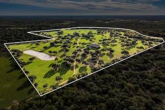 1224 Haines Rd, Weimar, TX 78962