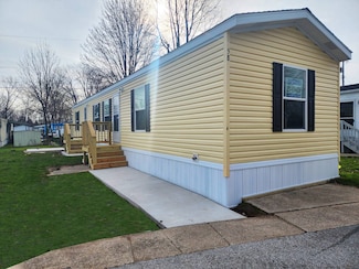 56 Creek Ridge, Michigan City, IN 46360