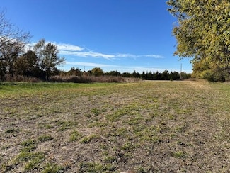 7177 192nd Rd, Winfield, KS 67156