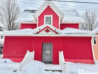 7 North St, Fredonia, NY 14063
