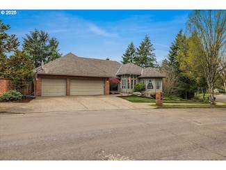 22000 SW Hedges Dr, Tualatin, OR 97062