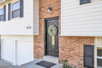 971 Mill Rd, Cincinnati, OH 45231