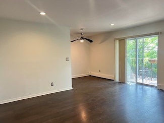 2200 Paterson Plank Rd Unit 11, North Bergen, NJ 07047