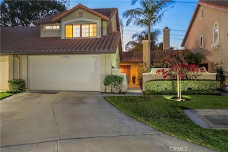 6000 E Ladera Ln, Anaheim, CA 92807