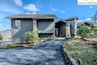 1027 Ridge Dr, Linville, NC 28646