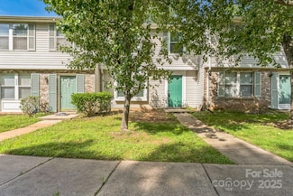 5226 Fair Wind Ln, Charlotte, NC 28212