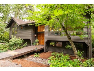 3830 Spring Blvd, Eugene, OR 97405