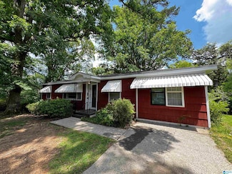 938 Martinwood Cir, Birmingham, AL 35235