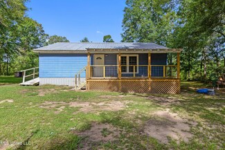 176 Long Leaf Rd, Lucedale, MS 39452