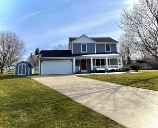 18158 Fieldcrest Dr, Goshen, IN 46526