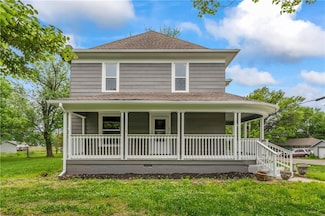 107 Poplar St, Winchester, KS 66097