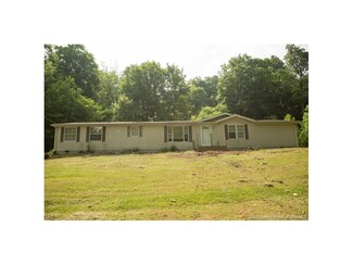 3557 E Wetzel Rd, Palmyra, IN 47164
