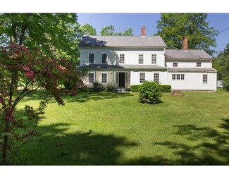 36 Gilbert Rd, Southampton, MA 01073