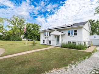 414 W Placher Ct, Chillicothe, IL 61523
