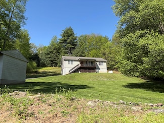 46 Caston Rd, Greenfield Park, NY 12435
