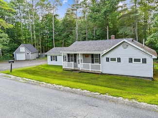 93 Davis Rd, Fairfield, ME 04937