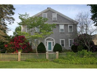 2 Westport Harbor Rd, Little Compton, RI 02837