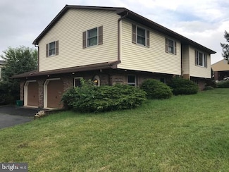 202 Grant St, Ephrata, PA 17522