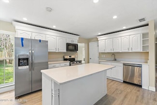 1900 Kusaie Dr, Jacksonville, FL 32246