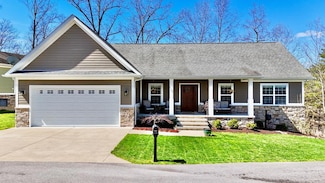 139 Ridgeline Ln, Pikeville, KY 41501