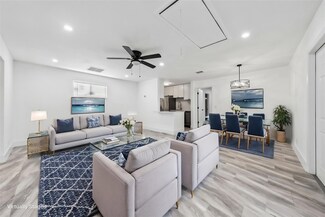 15 Crossings Cir Unit G, Boynton Beach, FL 33435