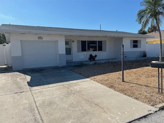 428 90th Ave, Saint Pete Beach, FL 33706