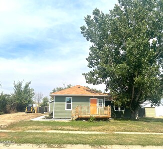 509 4th St, Fairview, MT 59221