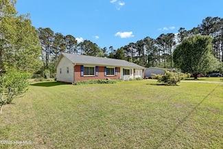 123 Tasha St, Sneads Ferry, NC 28460