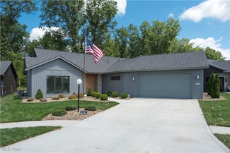 9099 Pleasant Ridge Cir, North Ridgeville, OH 44039