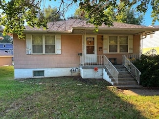 2916 Messanie St, Saint Joseph, MO 64501