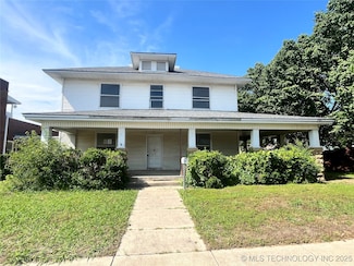 225 E 6th St, Pawhuska, OK 74056