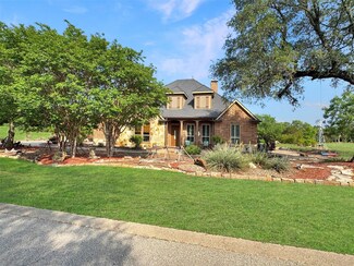6525 Ladybank Ct W, Cleburne, TX 76033