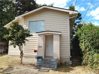 4234 S Rose St, Seattle, WA 98118