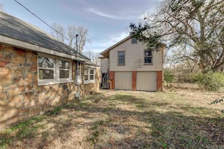 512.5 Water, North Little Rock, AR 72117
