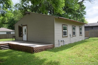 1412 S Locust Ave, Westville, OK 74965