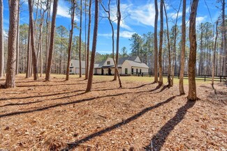 8 Orchard Spring Dr SW, Rome, GA 30165