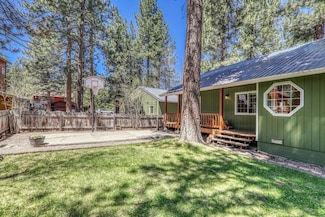 10411 Saint James Place, Truckee, CA 96161