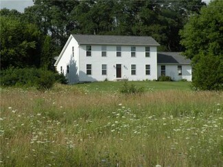 10106 W Herbison Rd, Eagle, MI 48822