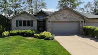 5 Hilgert Ct, Grant Park, IL 60940