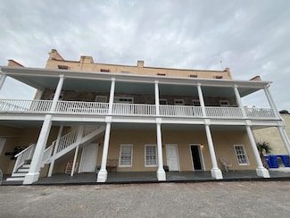 126 Alexander St Unit E, Charleston, SC 29403