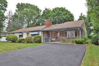 4 Darrell Dr, Randolph, MA 02368