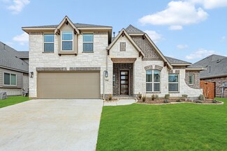 2700 Emerald Trace Dr, Lantana, TX 76226