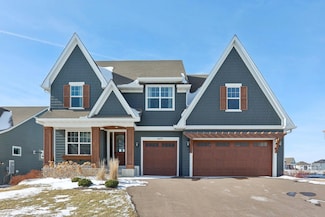 4605 Sunset Ln, Minnetrista, MN 55331