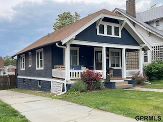 806 N 43rd St, Omaha, NE 68131