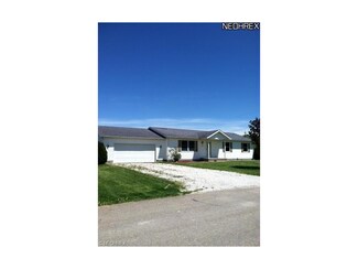 595 School St, Tuscarawas, OH 44682