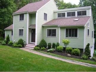 7 Daniels Rd, Mendon, MA 01756