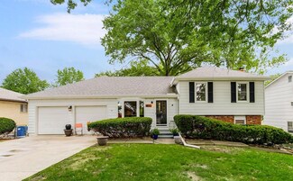 407 Glendale Rd, Liberty, MO 64068