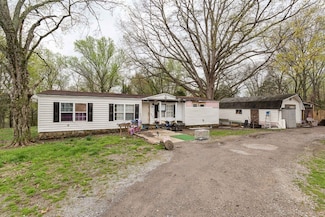 119 Wilkerson Ln, Portland, TN 37148