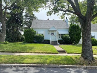 1635 Highview Ave, Akron, OH 44301